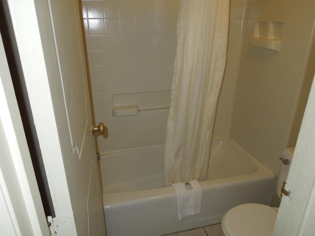 Americas Best Value Inn Chillicothe Quarto foto